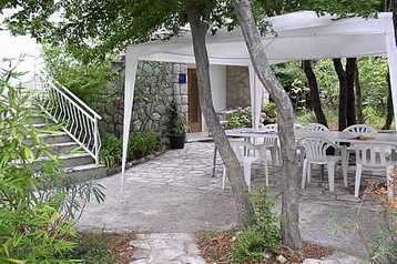 Croatie Privát Jadranovo, Extérieur